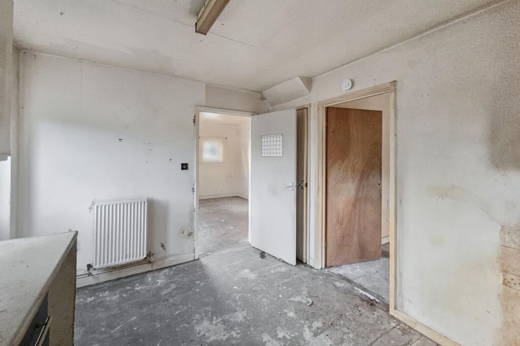 2 Irvine Close, Bispham, Blackpool, Lancashire, FY2 0XZ