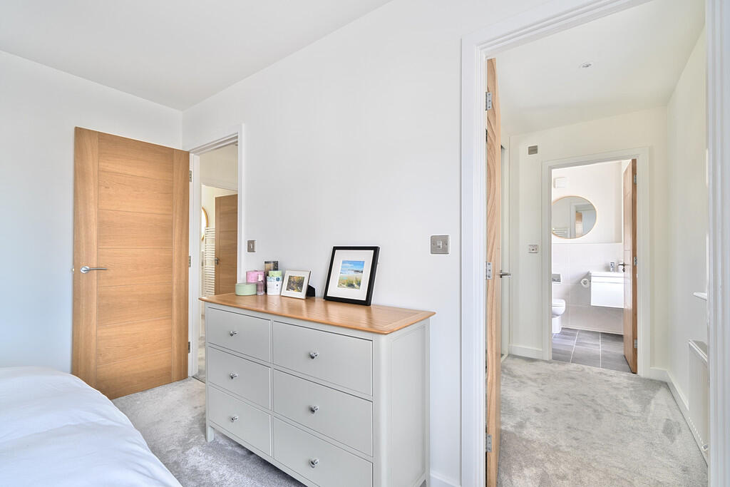 Main Bedroom to D...