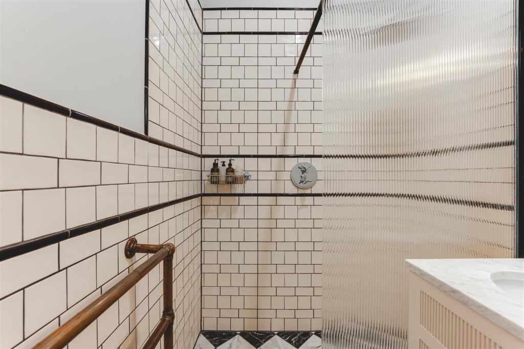 Academy Apartments-28.jpg