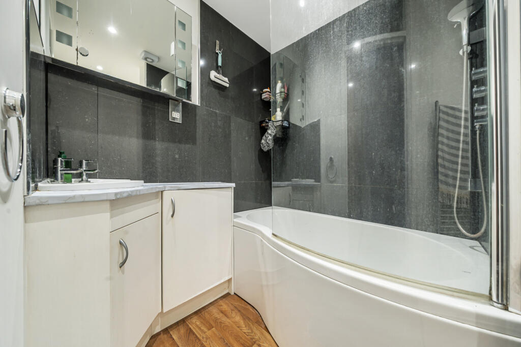 1333201-8-688ff86...