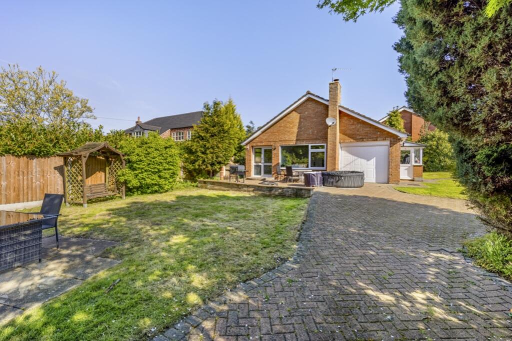 14 Blacksmith Lane (Thorpe On The Hill)-7