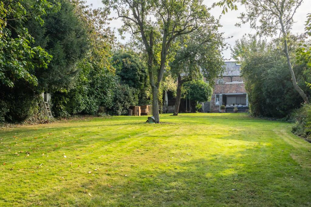 Carlbury House External-15.jpg