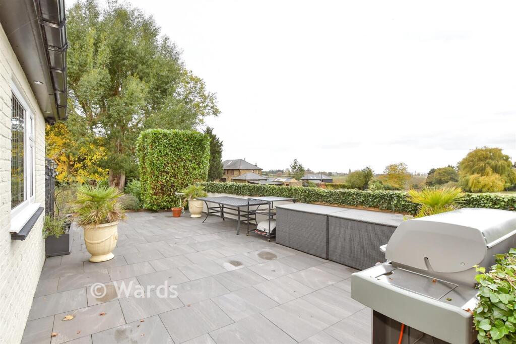 Patio / Decking