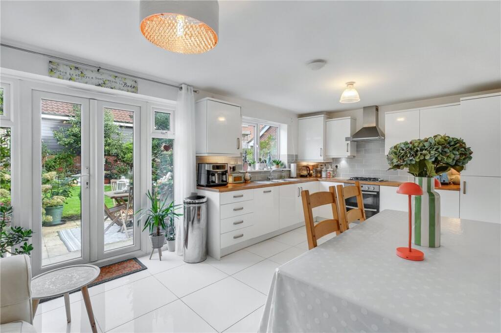 Kitchen / Diner