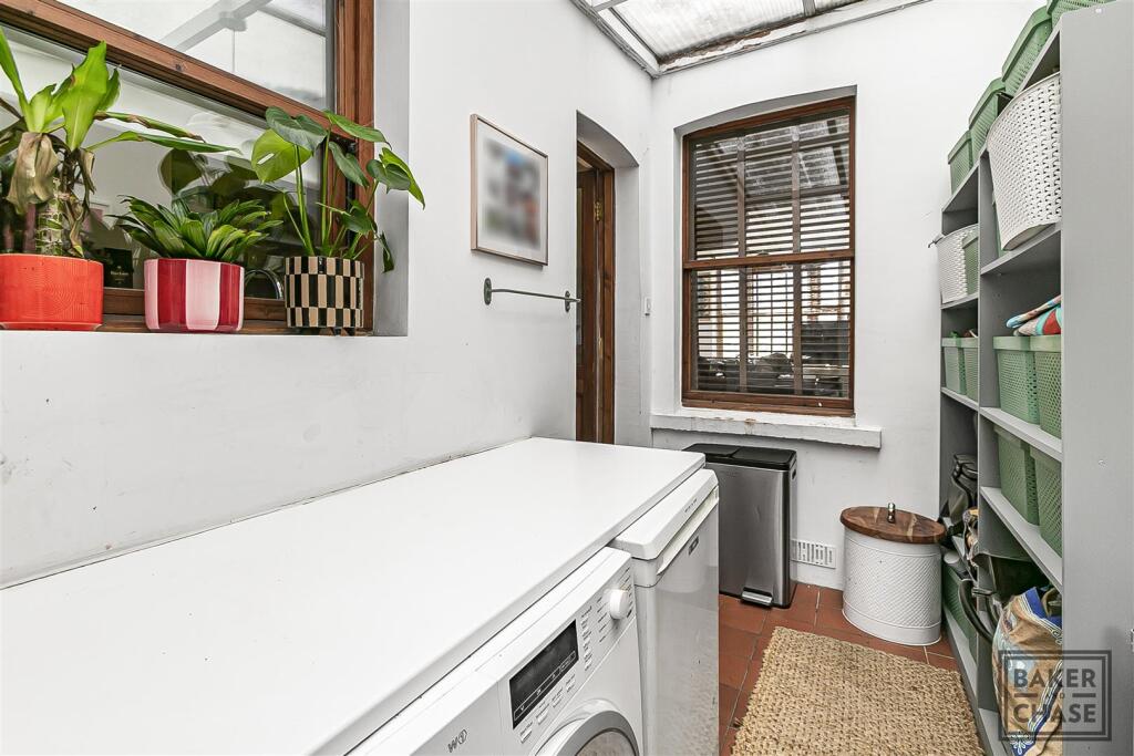 Lean to/Utility Room