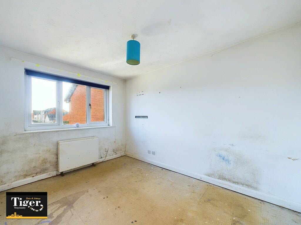 CAM02176G0-PR0409...