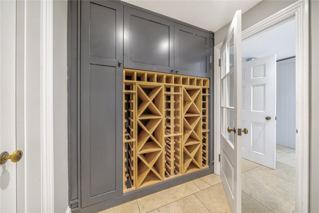 Wine Store
