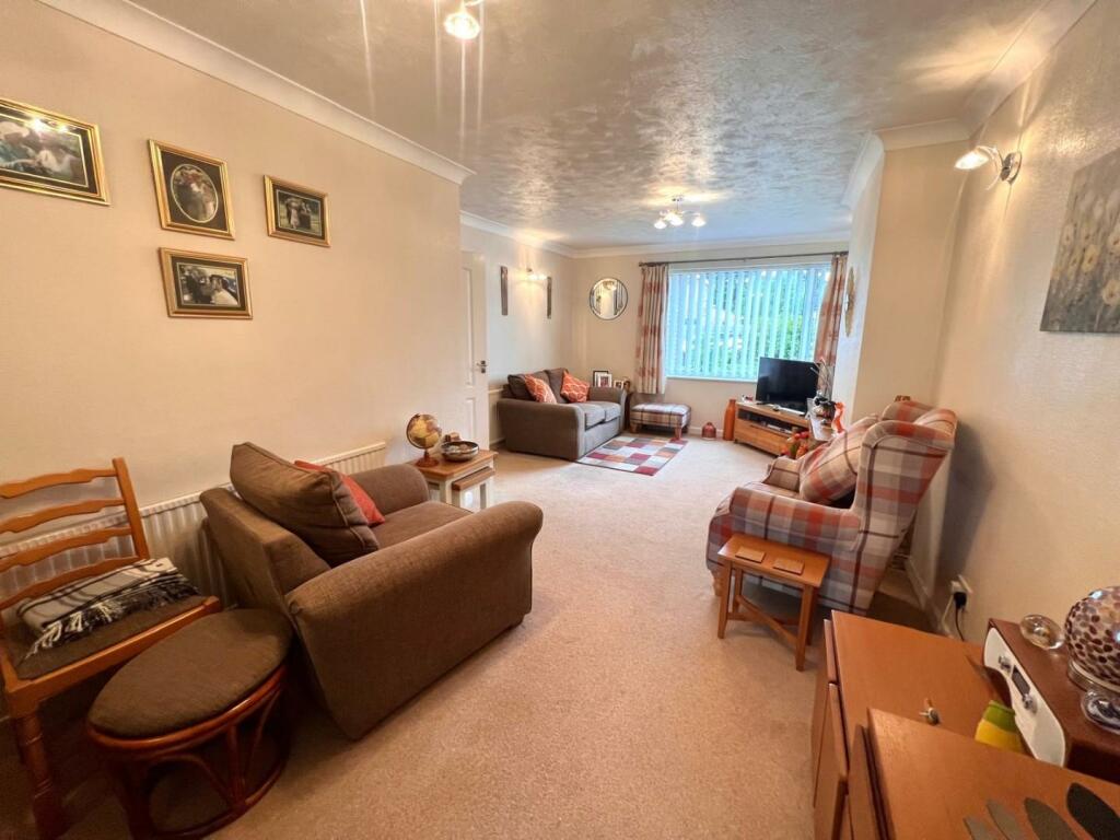 Sitting Room....jpg