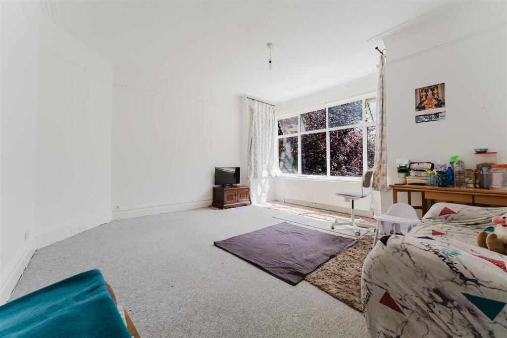 17a Milton Recp.jpg