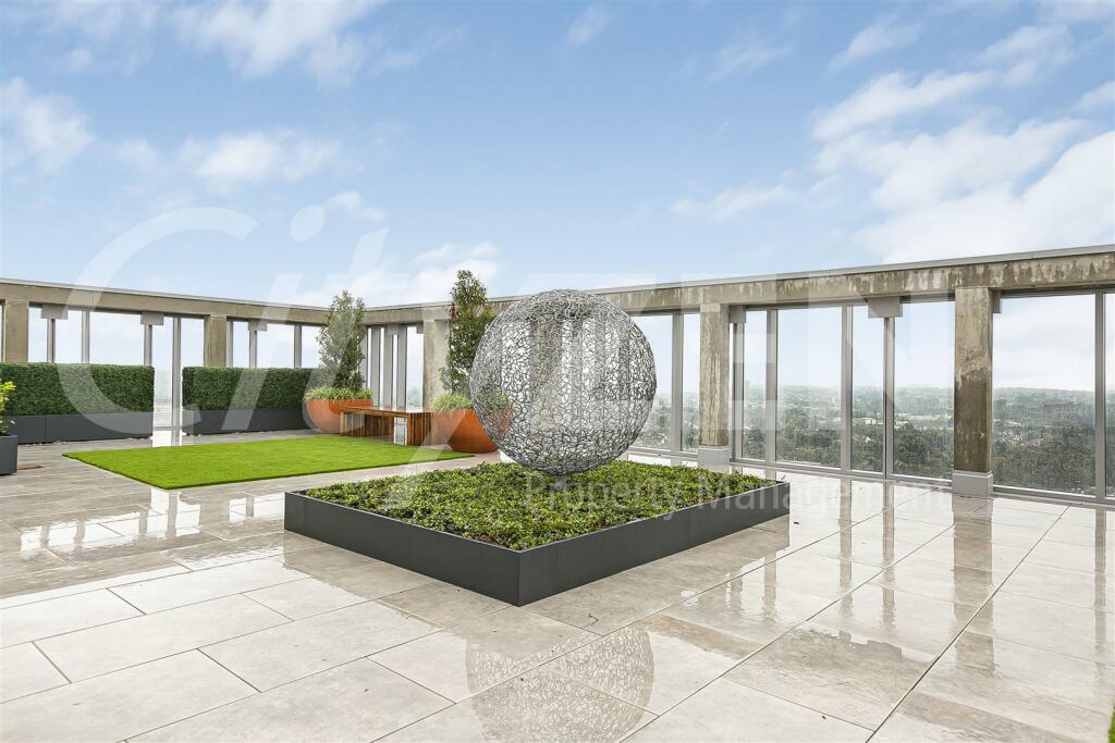 ROOF GARDEN
