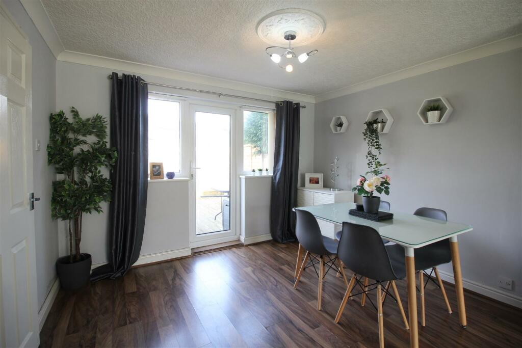 Living / Dining Room