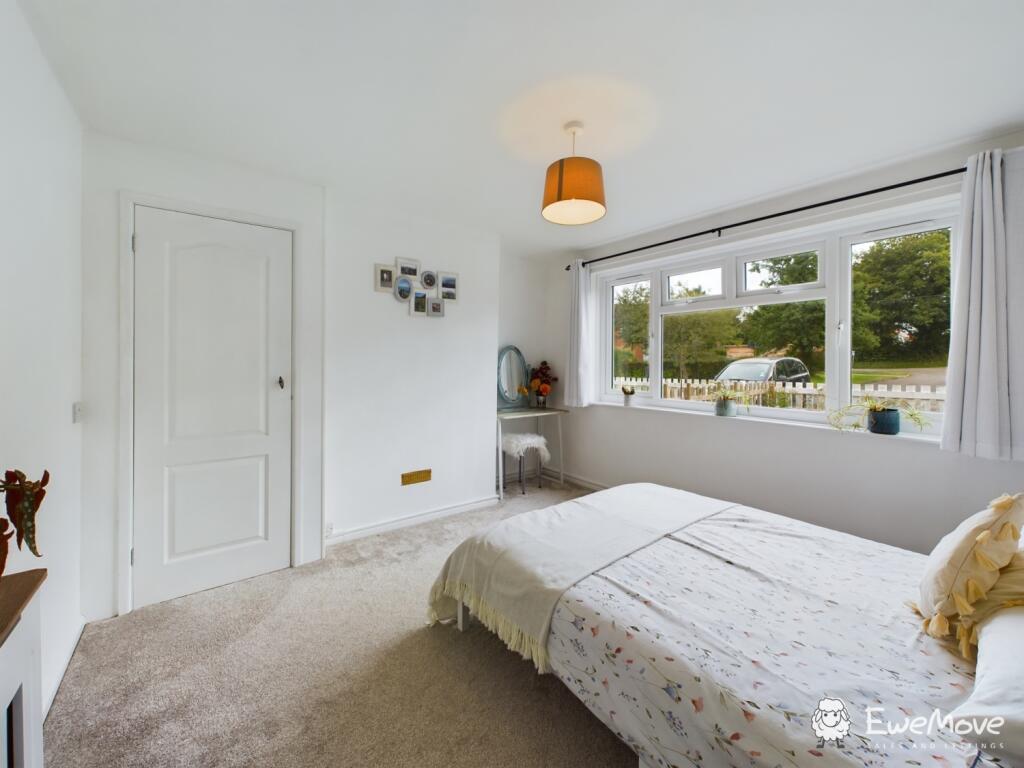 CAM02877G0-PR0061-STILL001