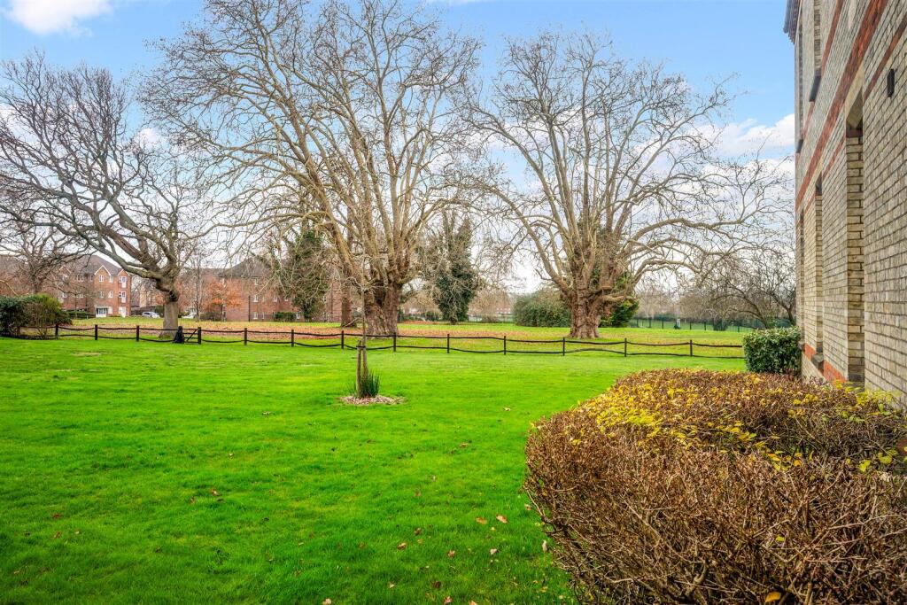 WELLESLEY HOUSE,  (3).jpg