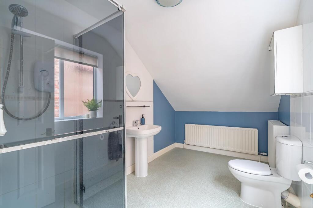 Ensuite