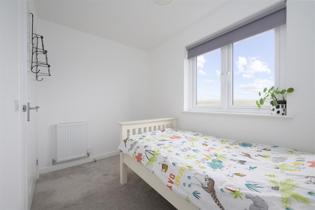 24 Jenny McCallum Way 033.jpg