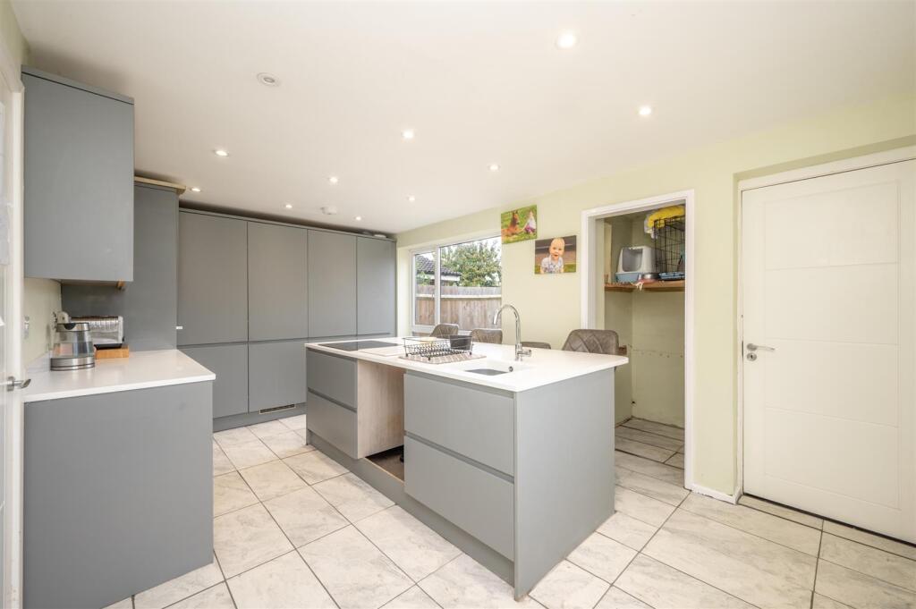 Breakfast Kitchen