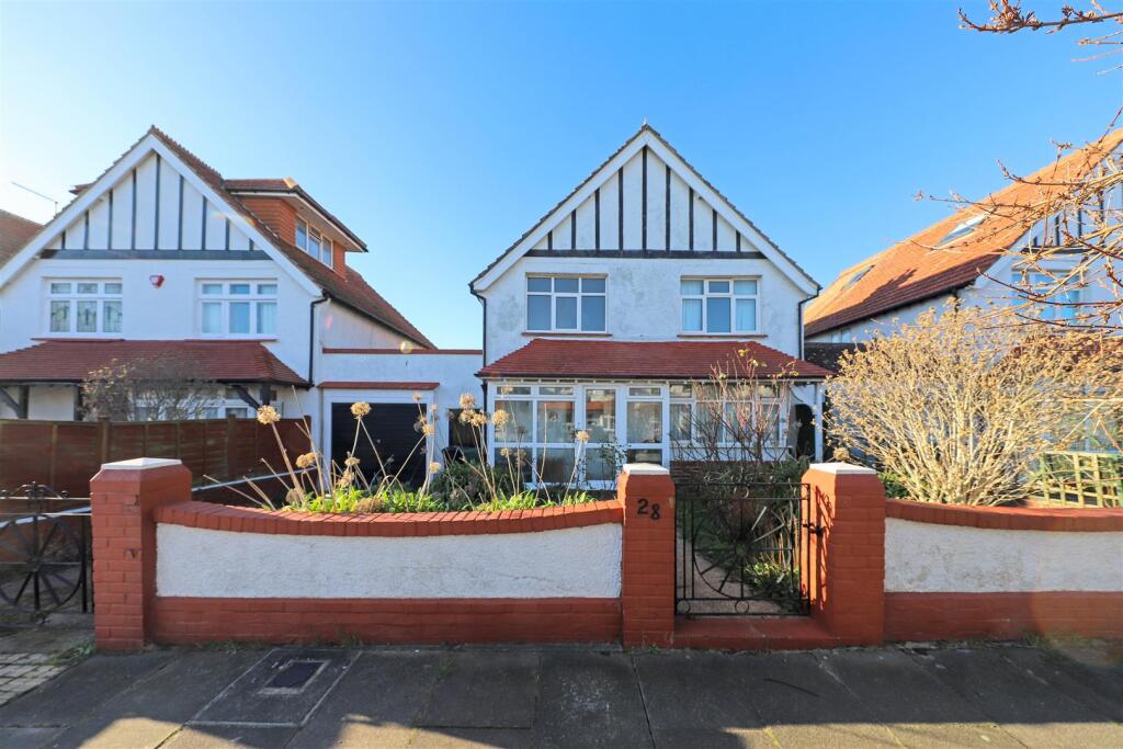 nicholas james mansfield front_.jpg