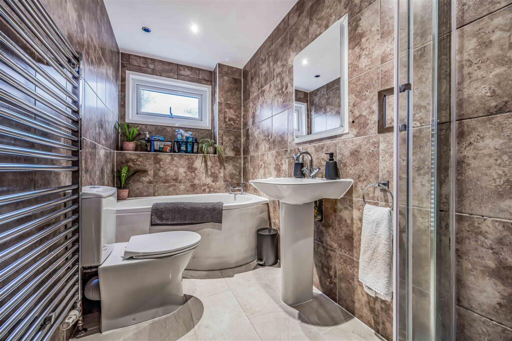 57 Zeus Lane, Waterlooville-Small-PorticoMarketing