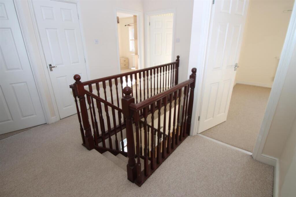 13400_33814495_IMG_19_0000