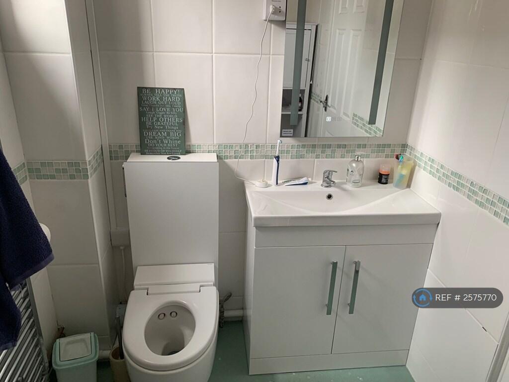 Upstairs Wet Room