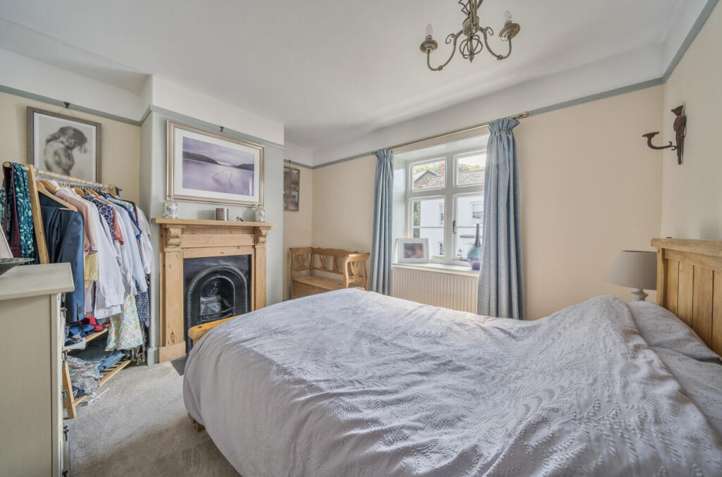 1340797-13-68a740...