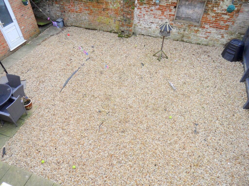 REAR GARDEN AERIAL