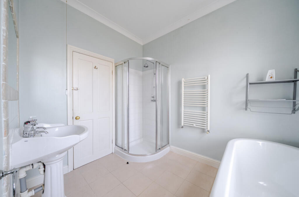 1334513-14-6895cc...