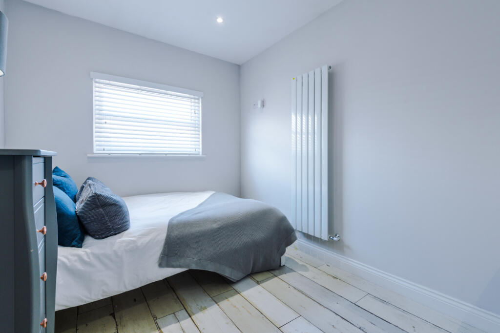 27 Woodcroft Road Bedroom 17