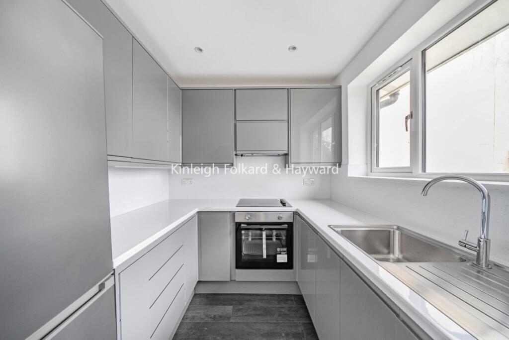 7b37b770-4d4a-4c69-8