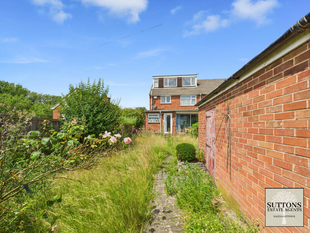 2 Billesden Close, Binley CV3 2GA