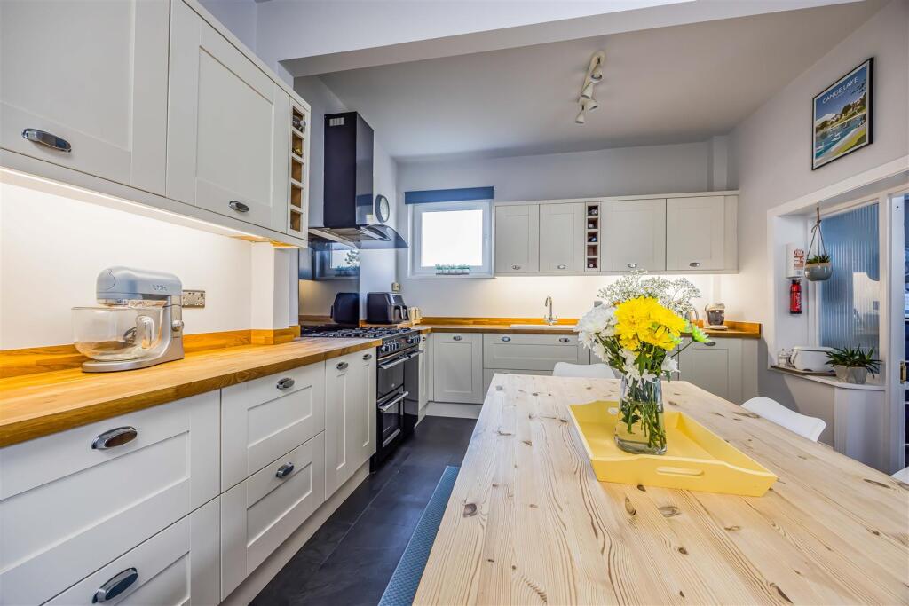 31 Festing Grove, Southsea-Small-PorticoMarketing-