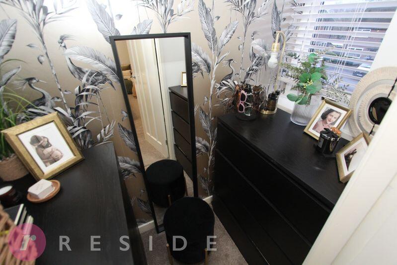 Walk-In Wardrobe