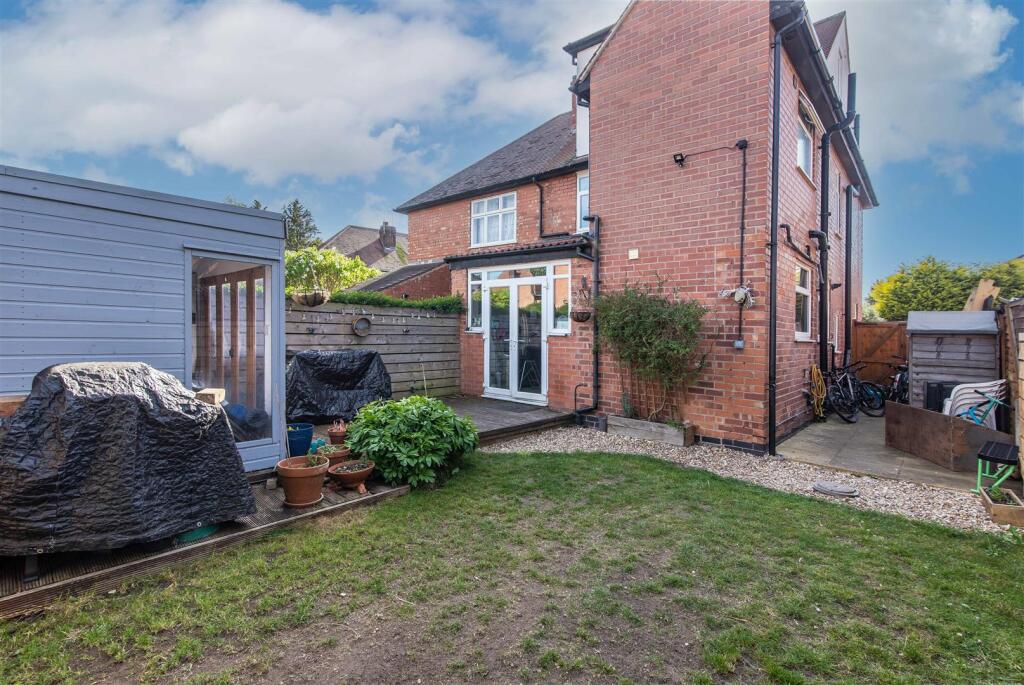 37 abingdon drive-low-20.jpg