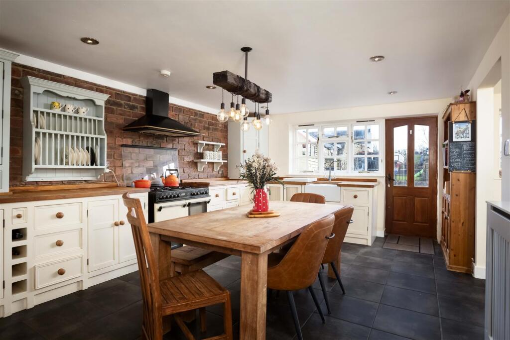 00003 - Copy - Copy - Copy.jpg