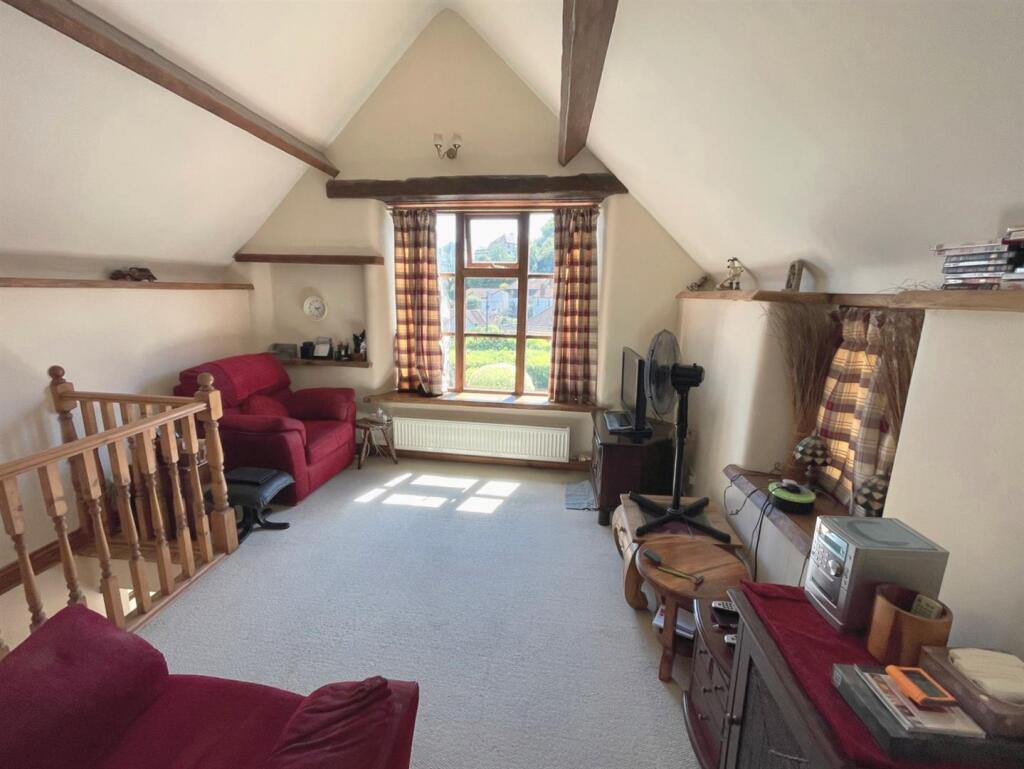 First Floor Lounge