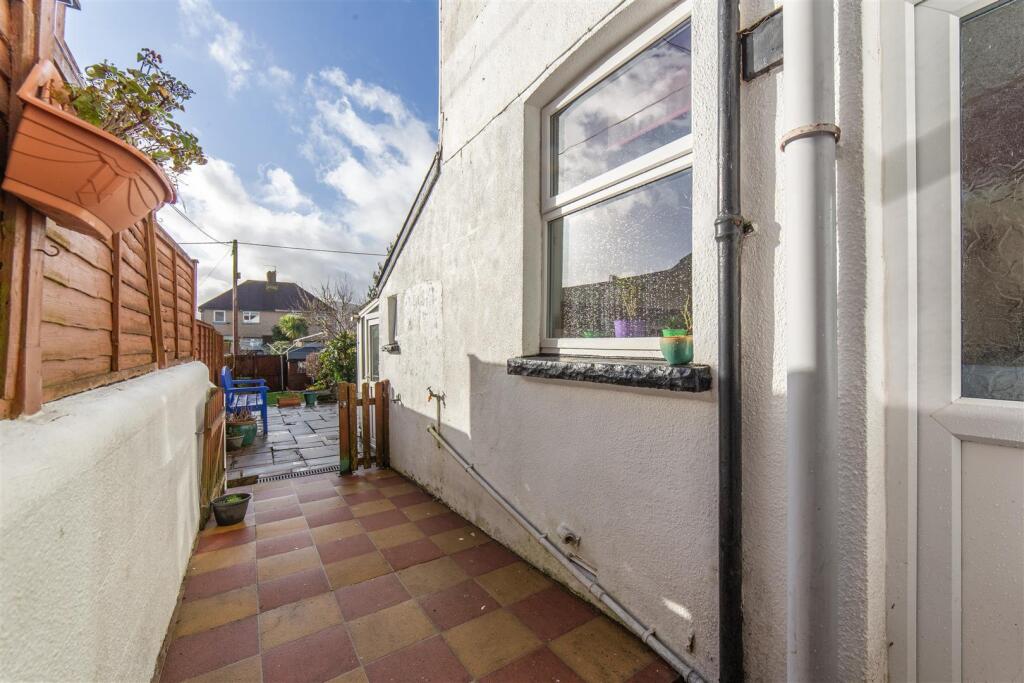 91 The Highway-27.jpg