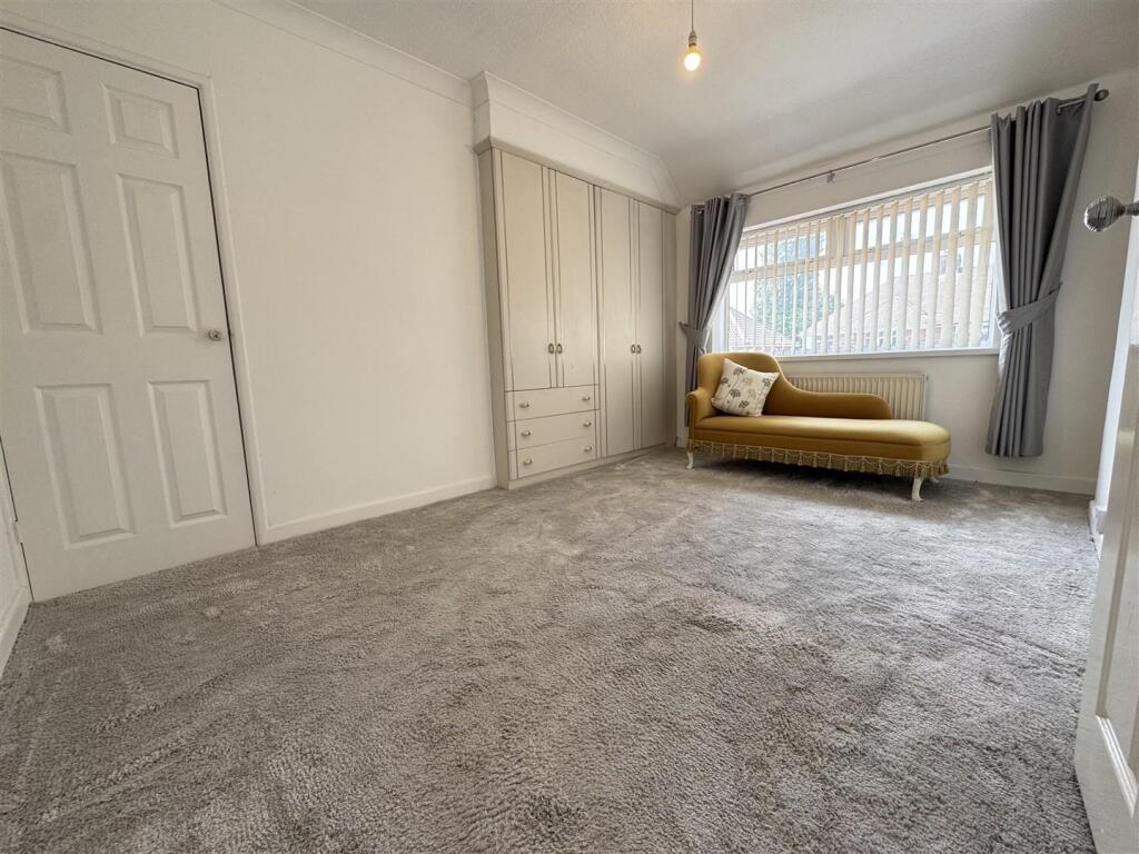 IMG_4042 (Large).JPG