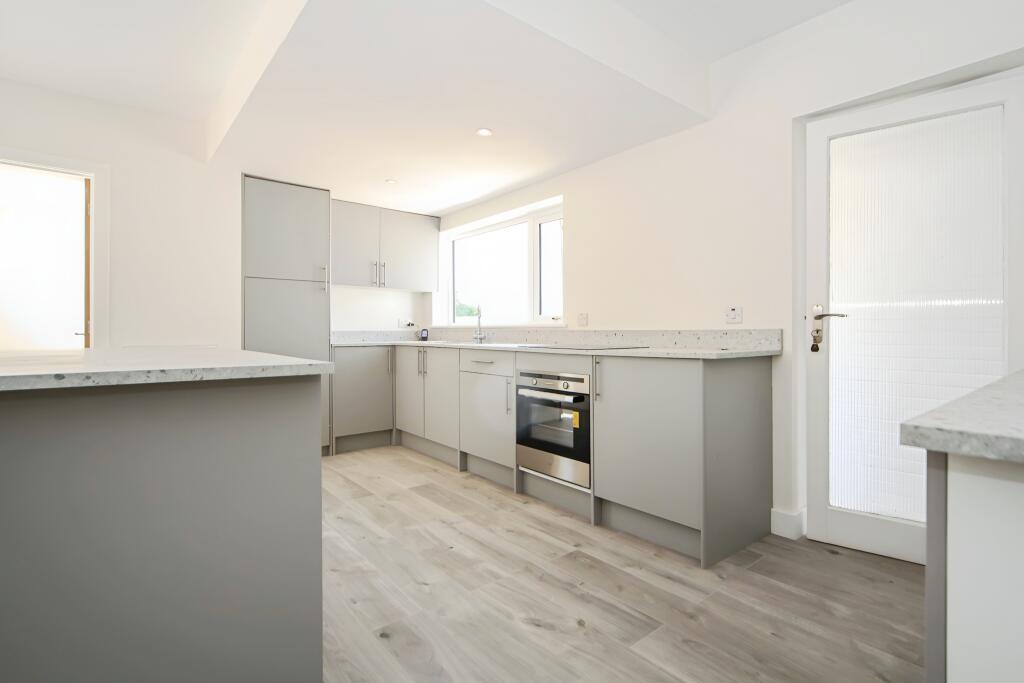 Living/kitchen/dining area