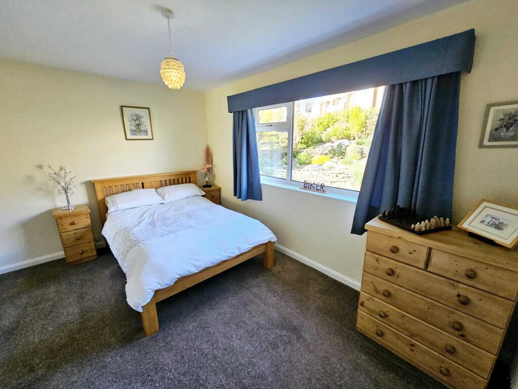 641aaec0-c502-459b-8196-88df13dab4af