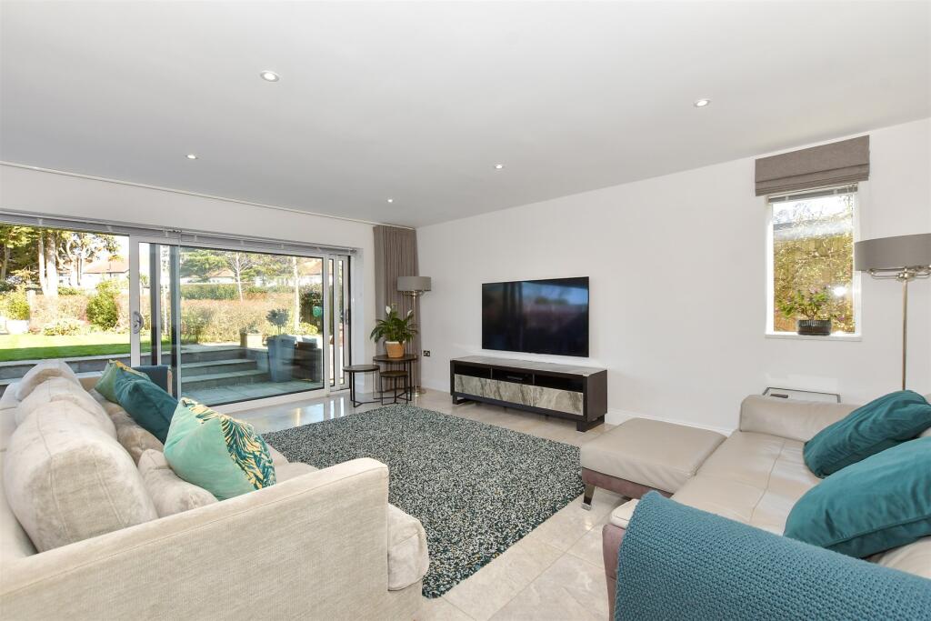 Kitchen/Dining/Living Room