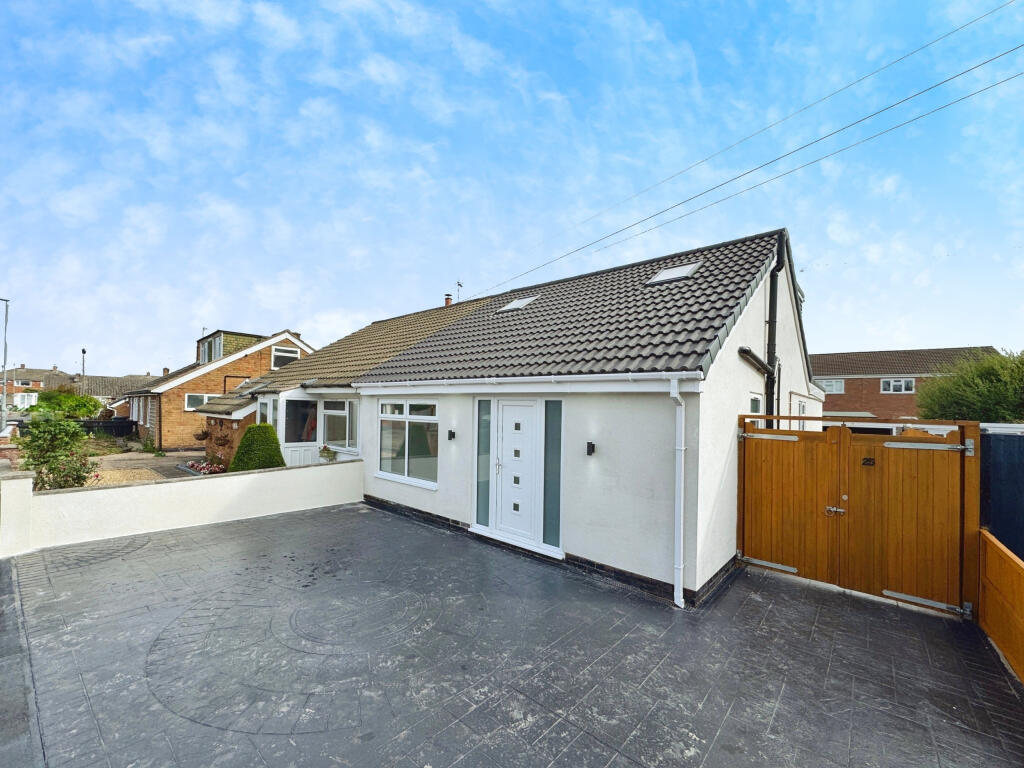 25 Keswick Close, Birstall