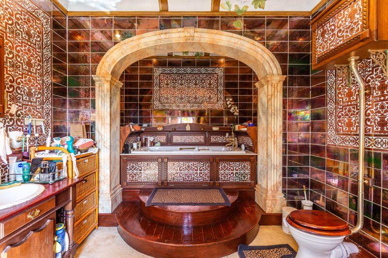 Master Bedroom En Suite