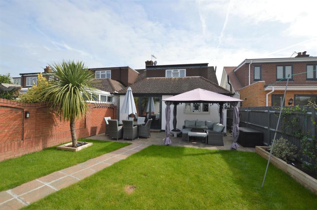 15 The Ridge rear view.JPG