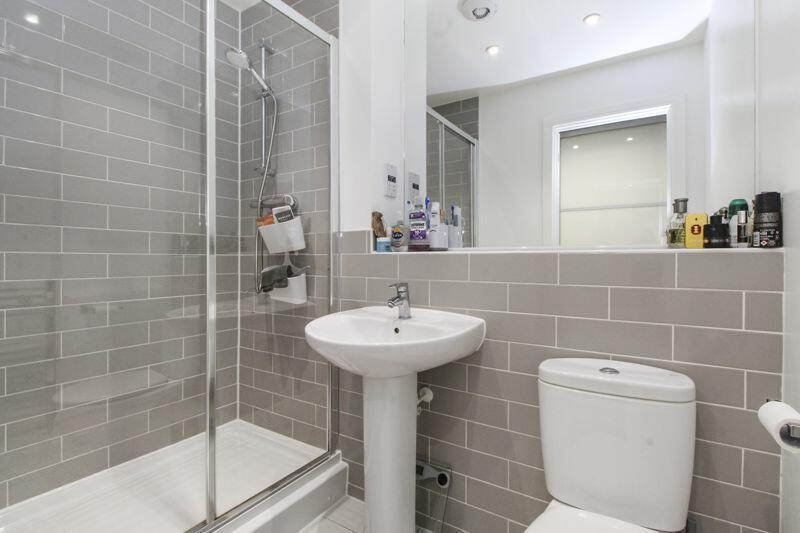 Bedroom One En-Suite