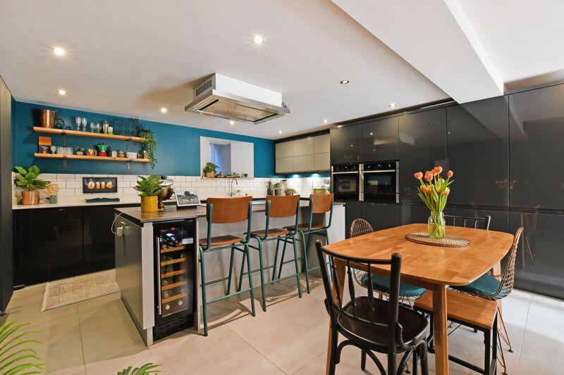 Dining Kitchen 