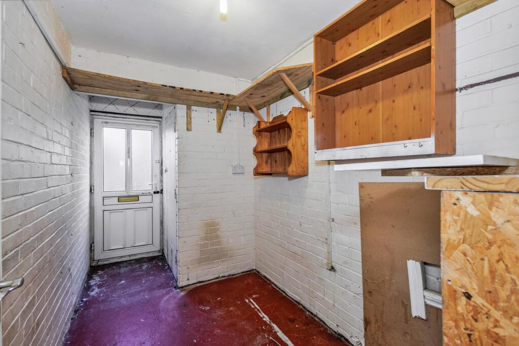 19 Wintringham Road, St. Neots, Cambridgeshire, PE19 1NX