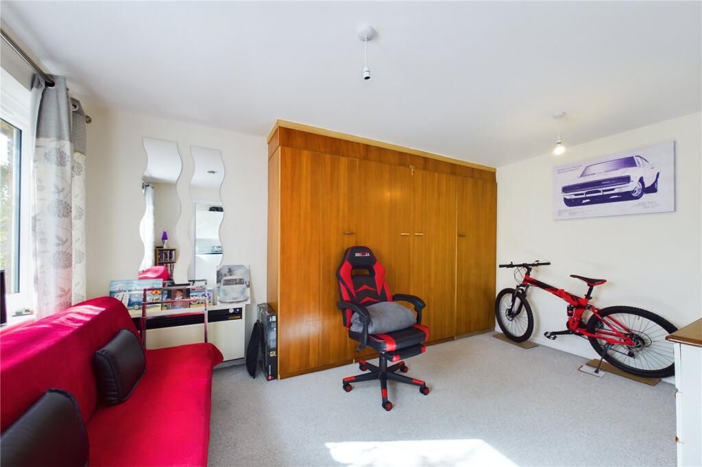 Living/ Bedroom