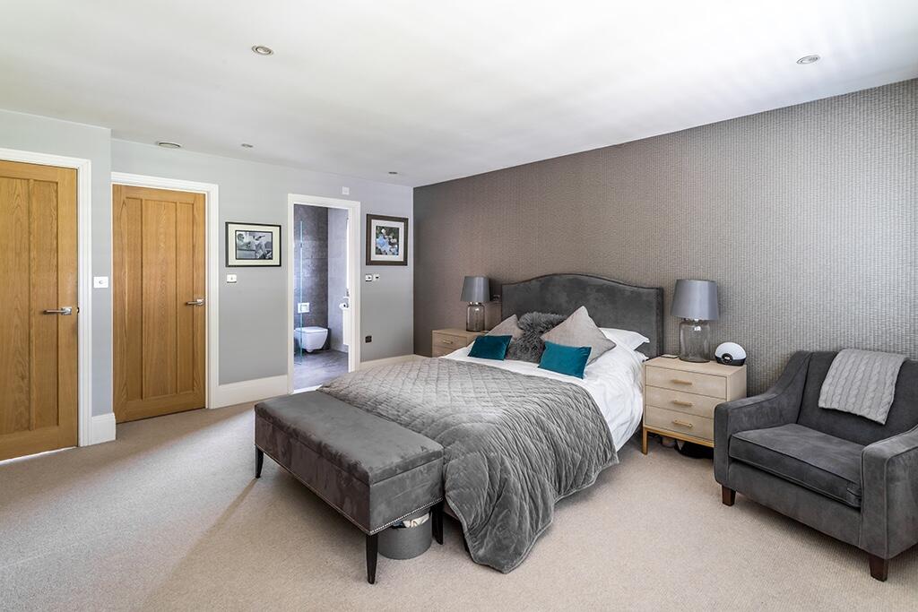 Principal Bedroom