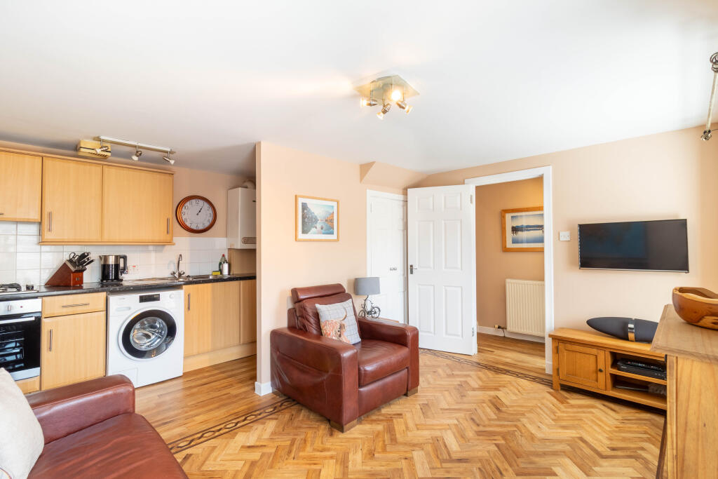 Open-Plan Living Area/Kitchen