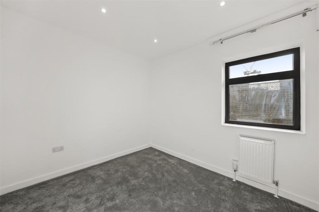 Flat 2 348 Dollis Hill Lane - hcPwQS1mp2ZvRyq2E5Iq